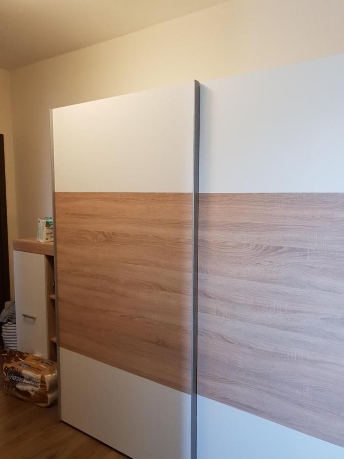 Apartman Valentin Appartement Komárno Buitenkant foto